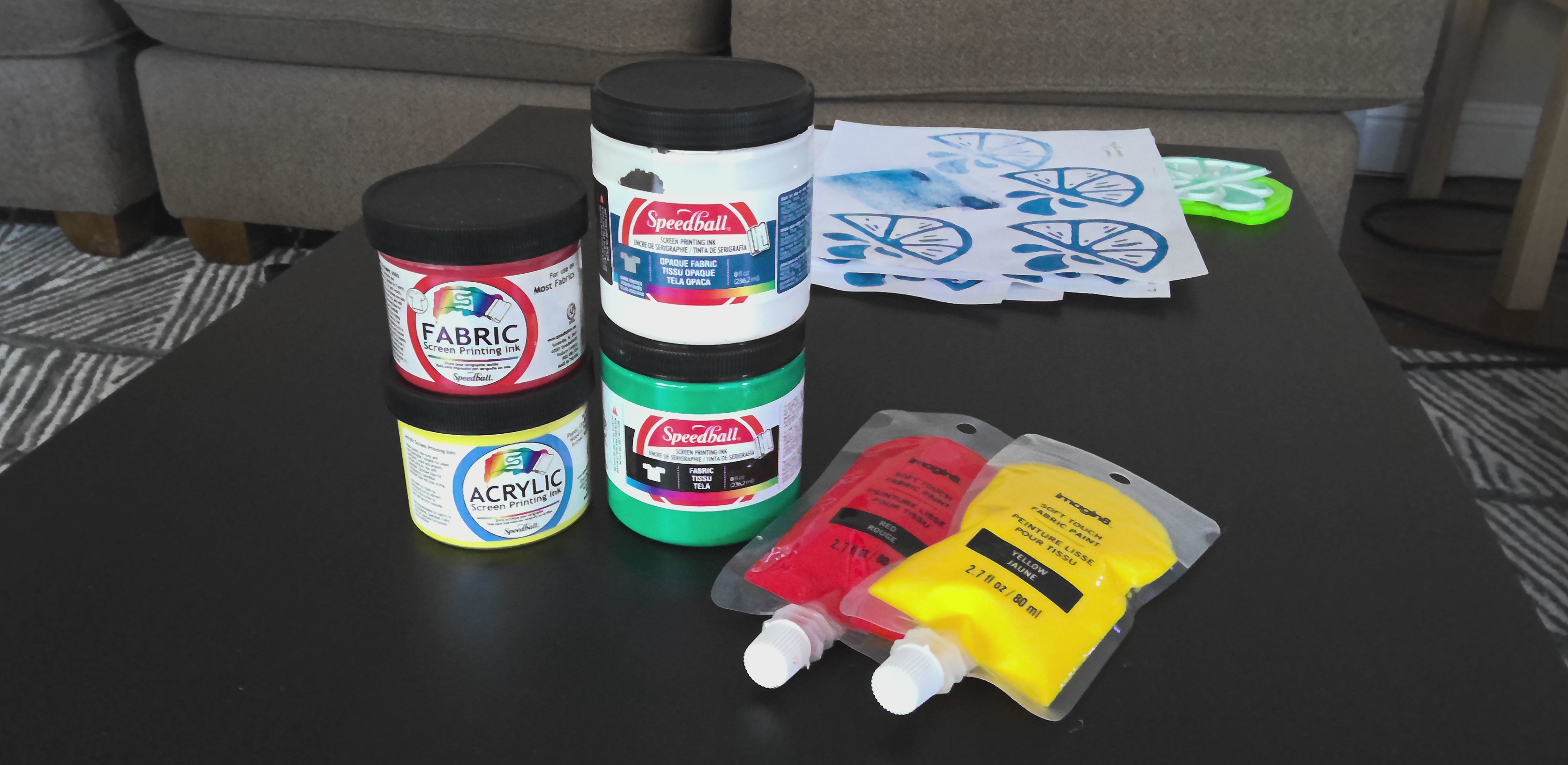 picture of the two ink containers