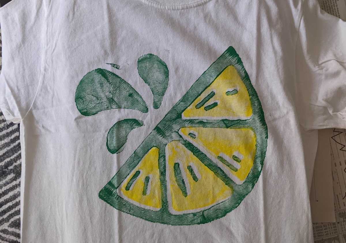 picture of a done shirt